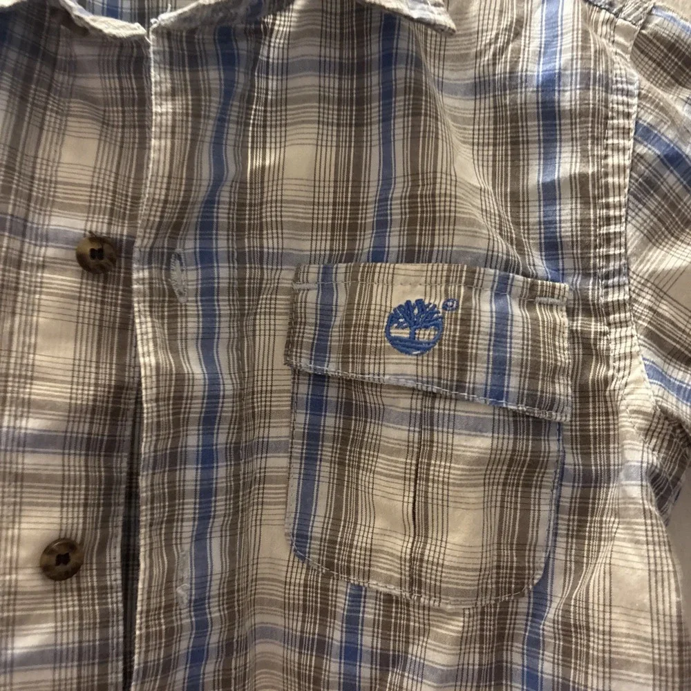 Timberland Boys Size 6 Short‎ Sleeved Button Up Dress Shirt, Blue And Brown